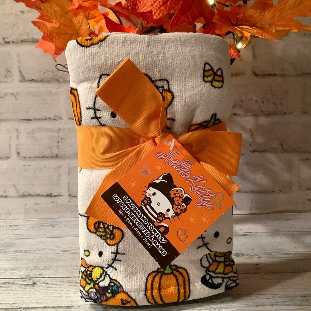 HELLO KITTY 2pk Pumpkins And Candy Corn Hand Towels